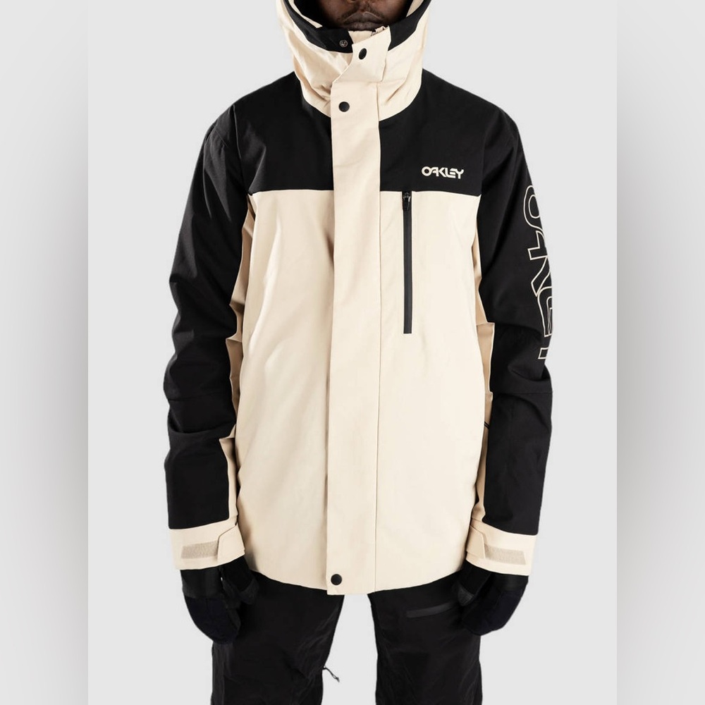 Oakley Men's Black and Cream Ski Jacket - Picture 6 of 14